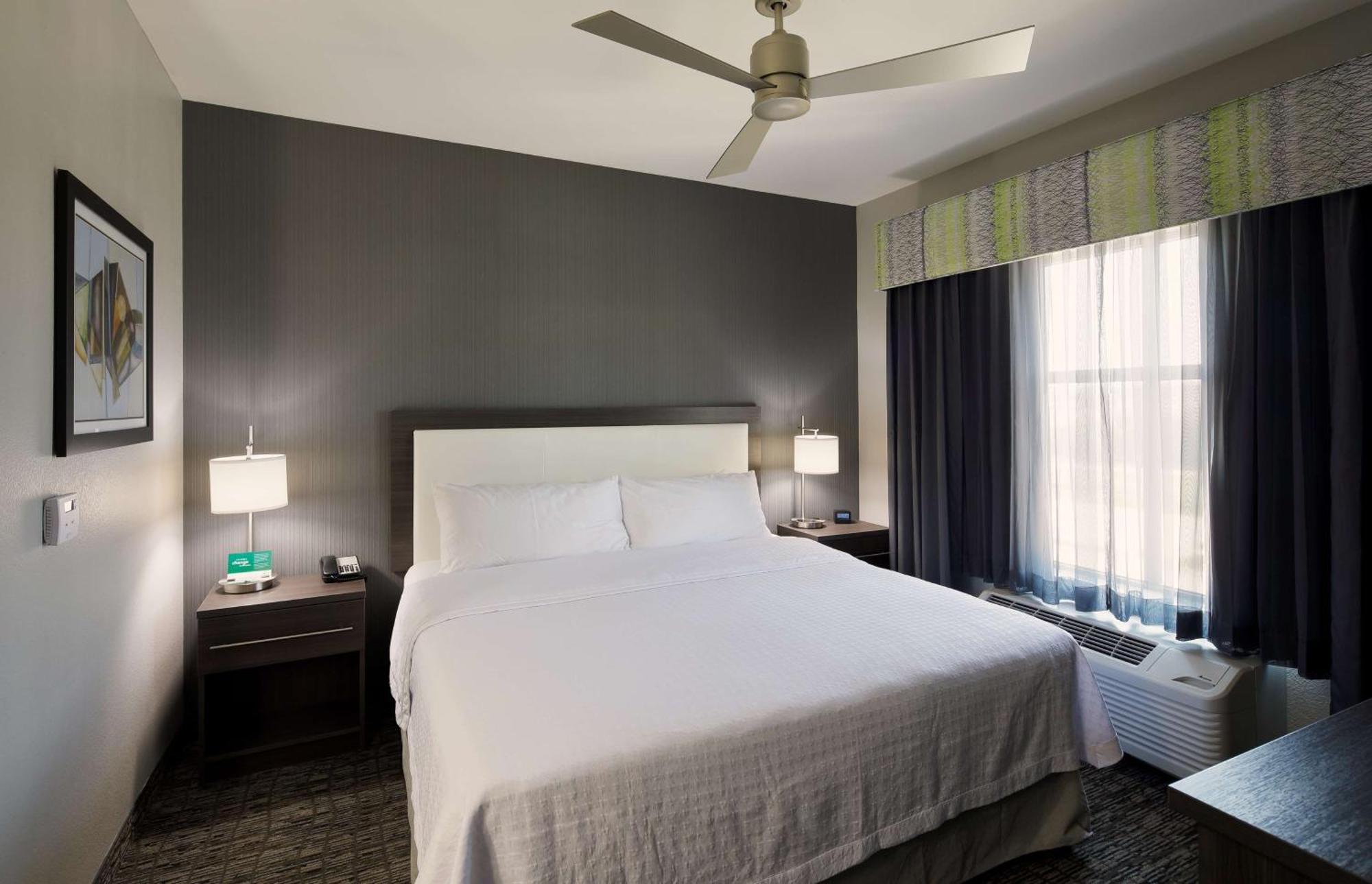 โฮมวูด สวีท บาย ฮิลตัน โทปิคา Hotel โทพิกา ภายนอก รูปภาพ